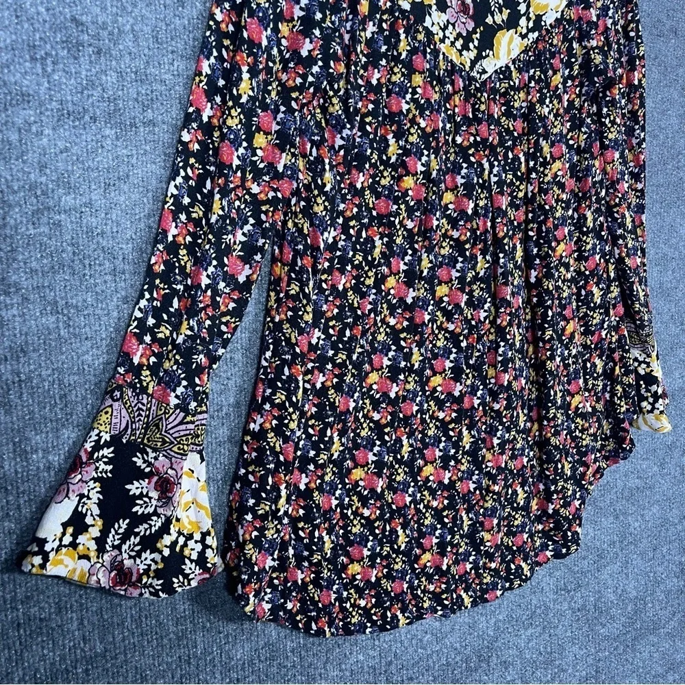 Free People Women’s XS Wildflower Fields Floral Boho Bell Sleeve Long Sleeve Top